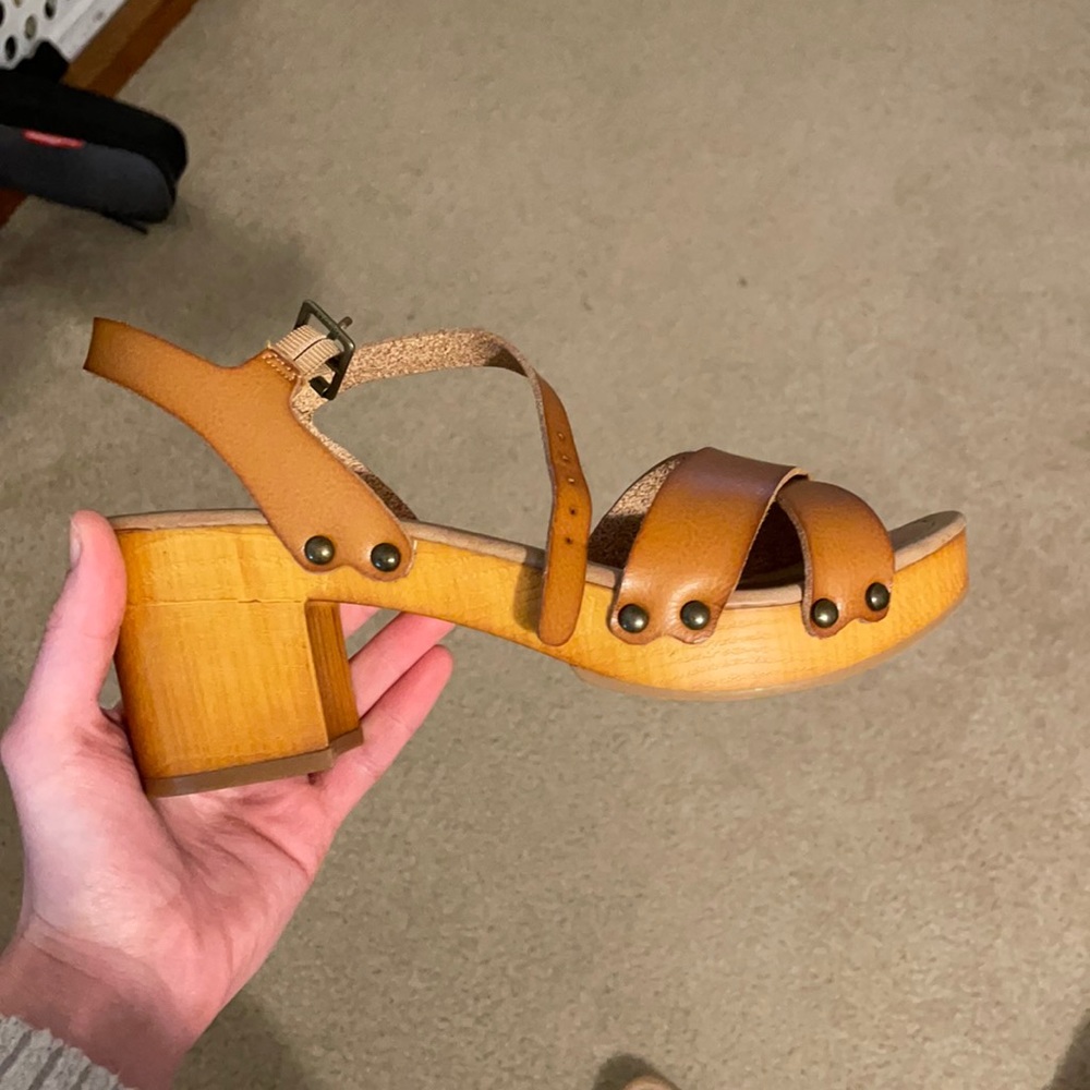 MIA wooden block heel sandal